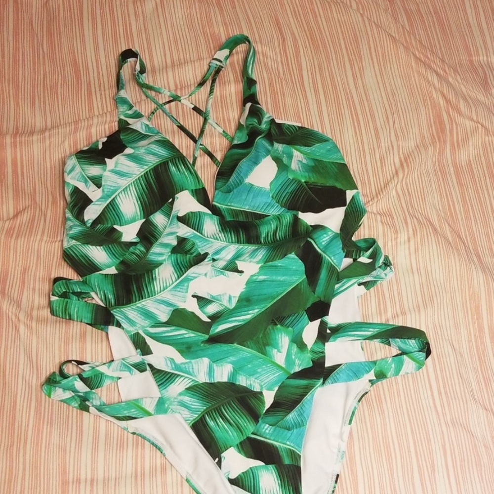 Pacsun One piece leaf swimsuit